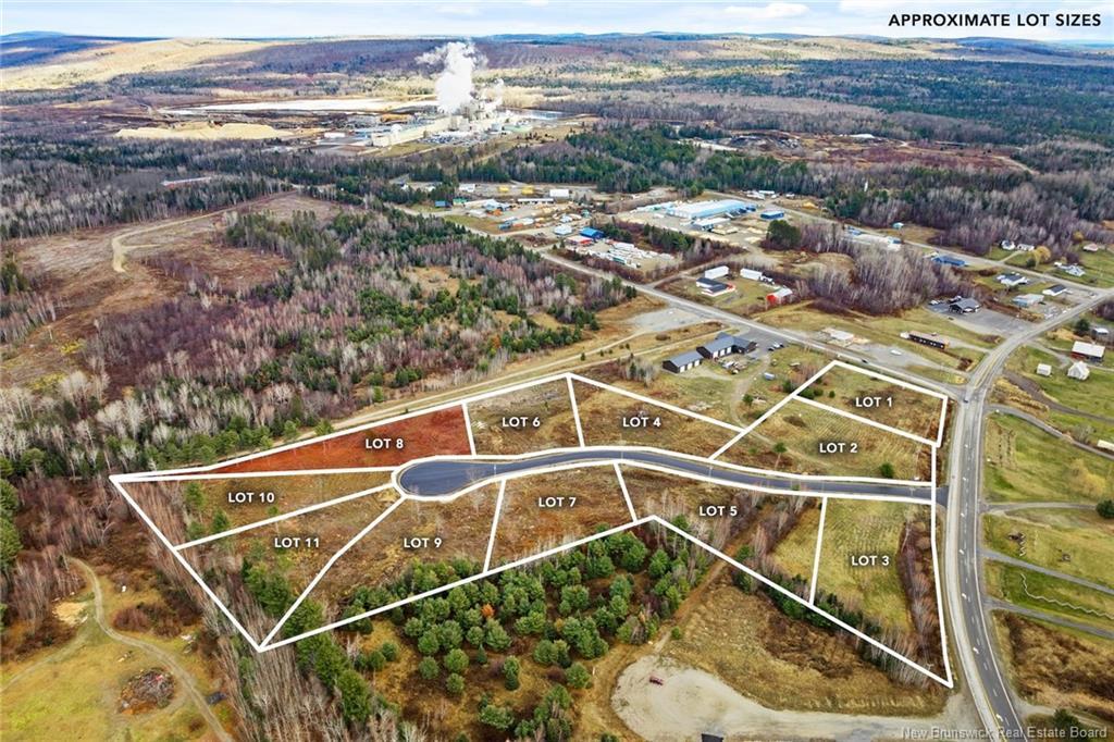 23-8 Finn Cres, Nackawic, NB