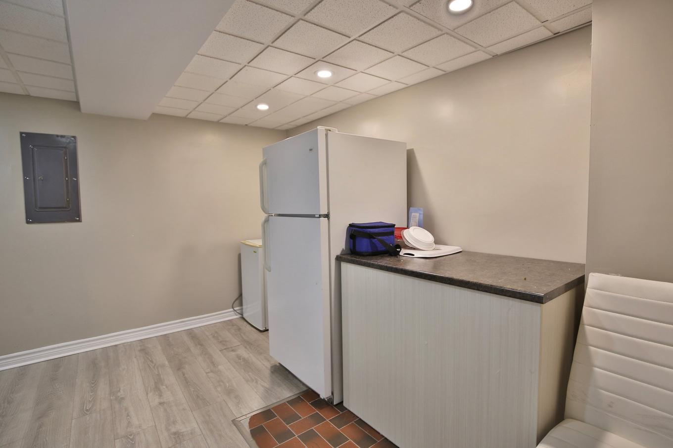 Kitchenette - 626 - 632 Rue Marquette, Longueuil (Le Vieux-Longueuil), QC - Indoor Photo Showing Other Room