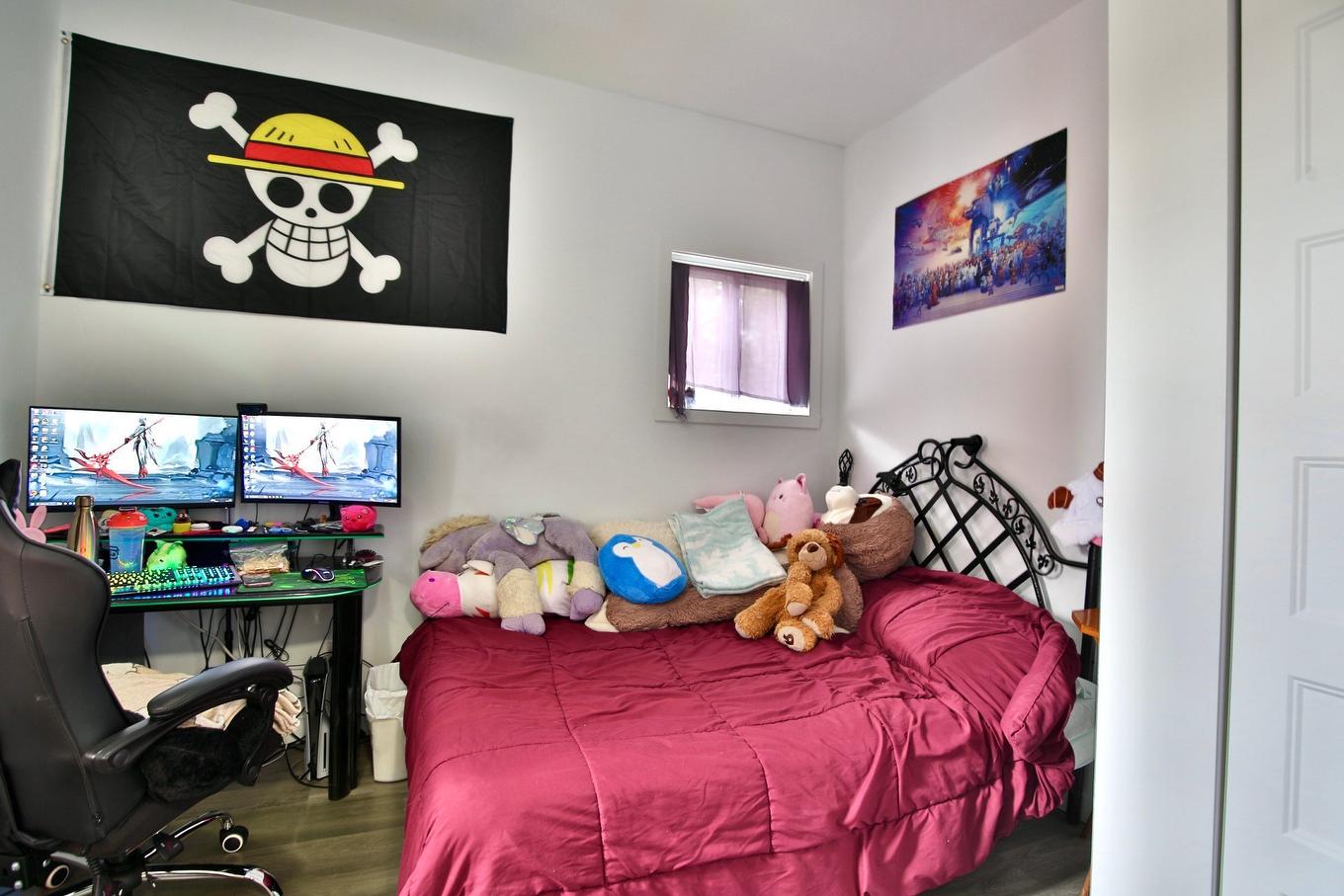 Bedroom - 626 - 632 Rue Marquette, Longueuil (Le Vieux-Longueuil), QC - Indoor Photo Showing Bedroom