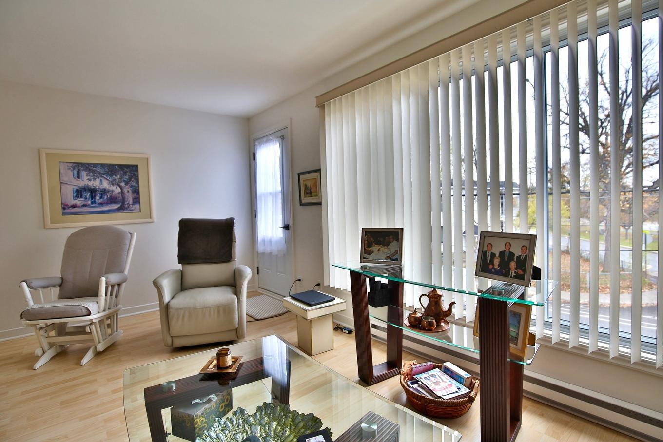 Living room - 626 - 632 Rue Marquette, Longueuil (Le Vieux-Longueuil), QC - Indoor