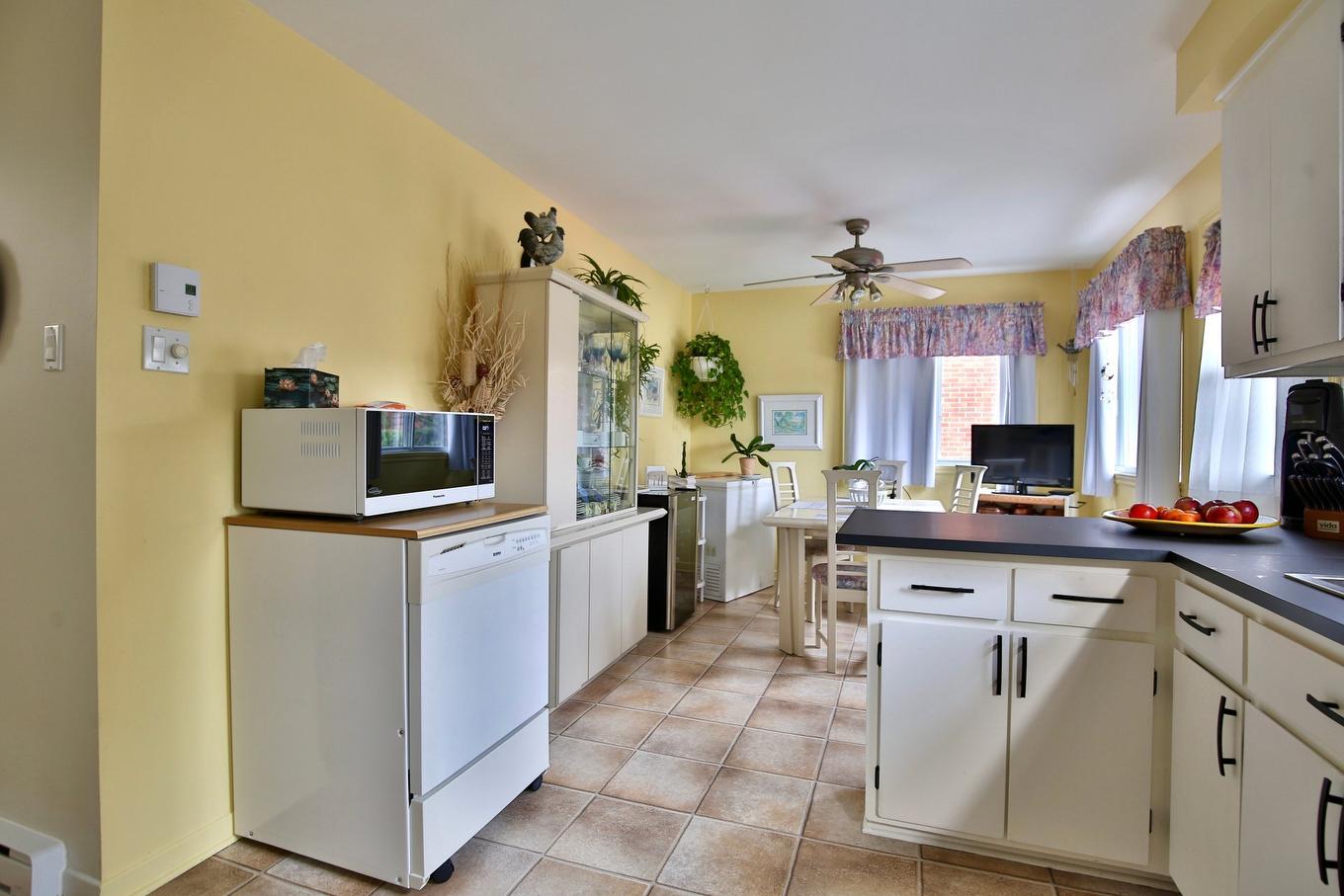 Kitchen - 626 - 632 Rue Marquette, Longueuil (Le Vieux-Longueuil), QC - Indoor Photo Showing Kitchen