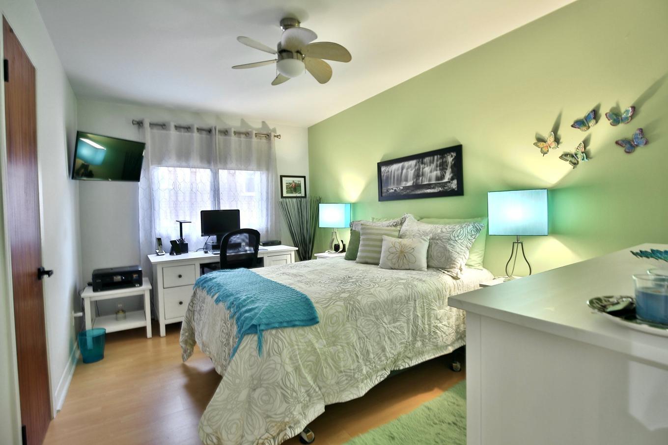 Primary bedroom - 626 - 632 Rue Marquette, Longueuil (Le Vieux-Longueuil), QC - Indoor Photo Showing Bedroom