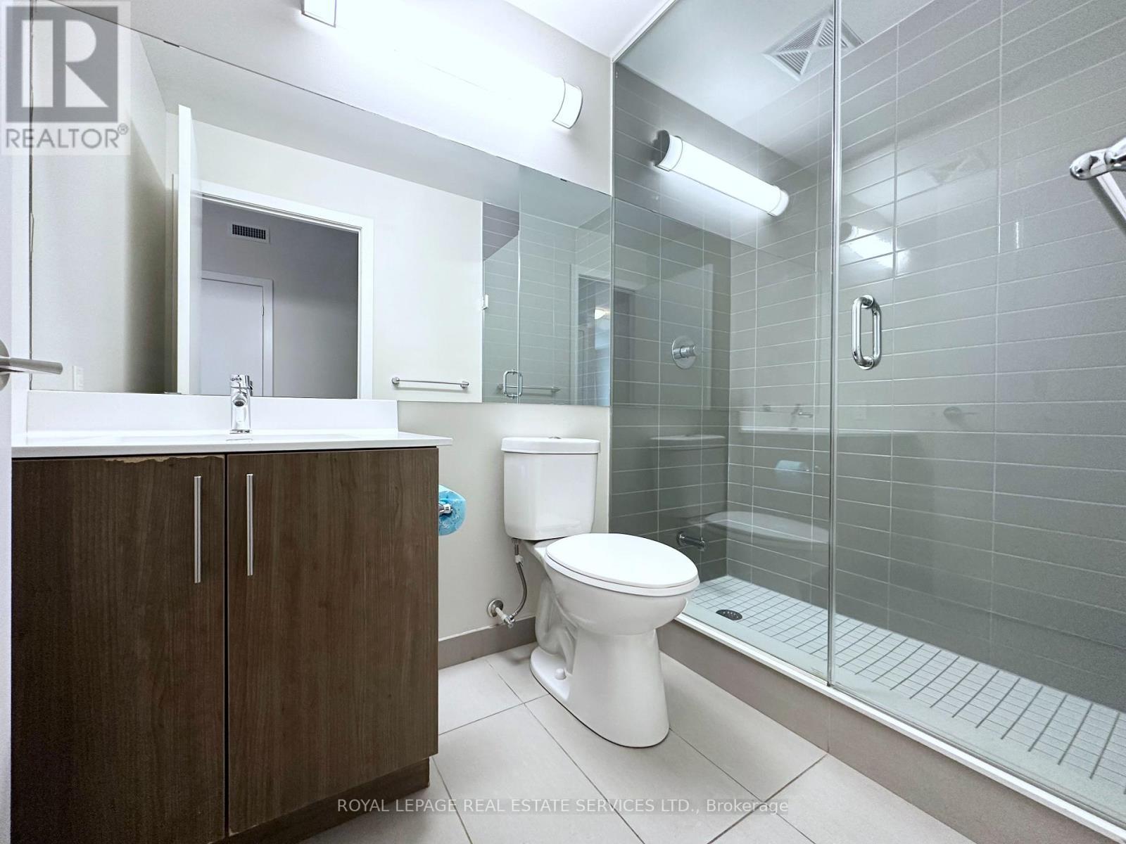 1401 - 188 Clark Boulevard, Brampton, ON - Indoor Photo Showing Bathroom