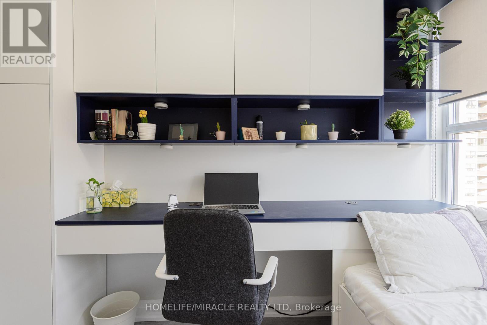 1201 - 714 The West Mall, Toronto, ON - Indoor Photo Showing Office