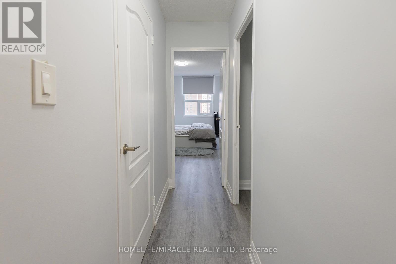 1201 - 714 The West Mall, Toronto, ON - Indoor Photo Showing Other Room