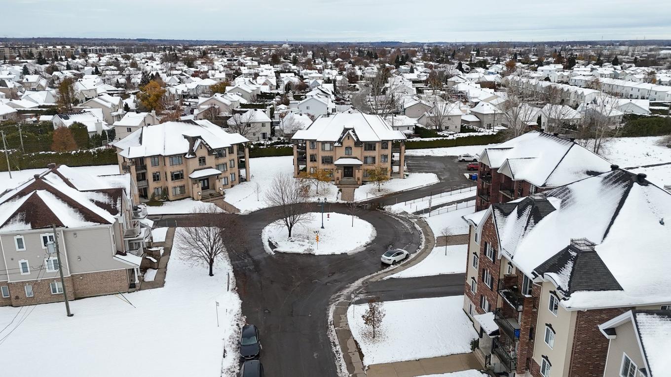 Aerial photo - 5-385 Rue Dalpé, Mascouche, QC - Outdoor