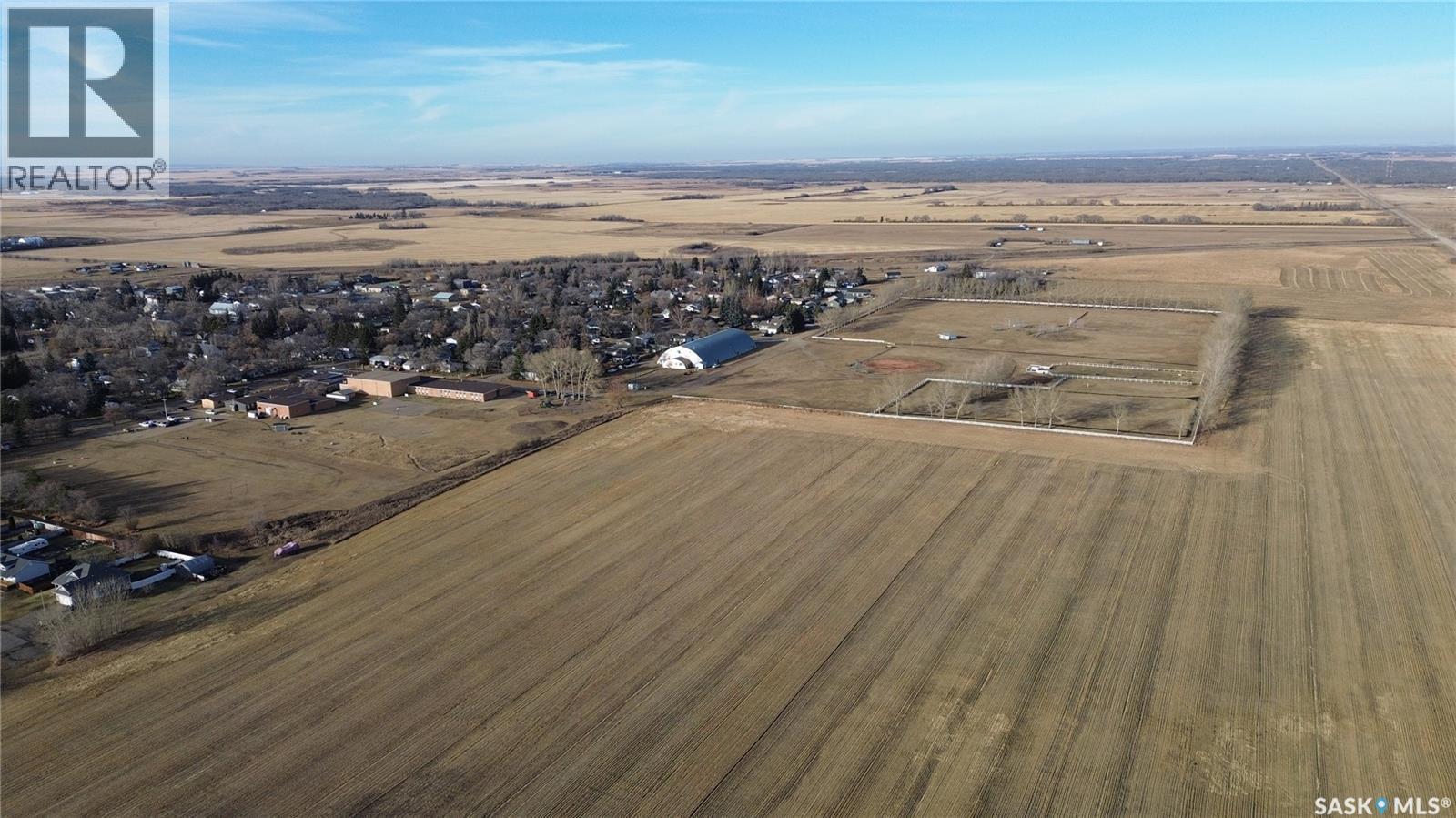 Asquith Land, Asquith, SK