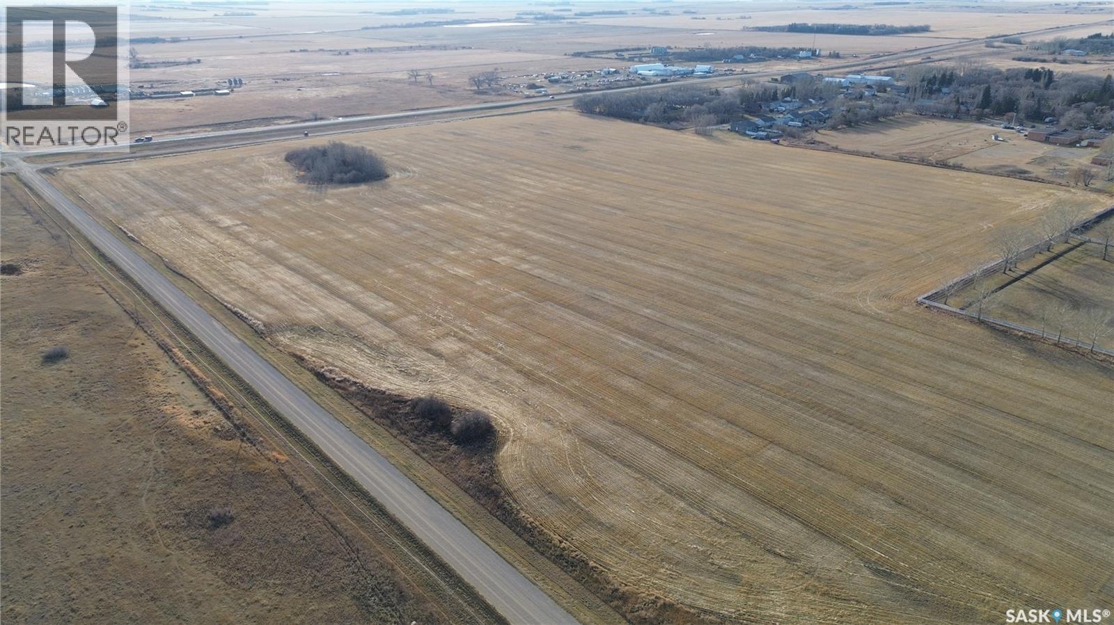 Asquith Land, Asquith, SK