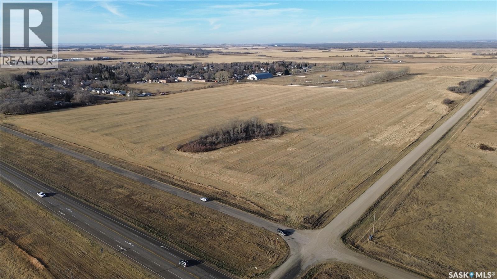 Asquith Land, Asquith, SK