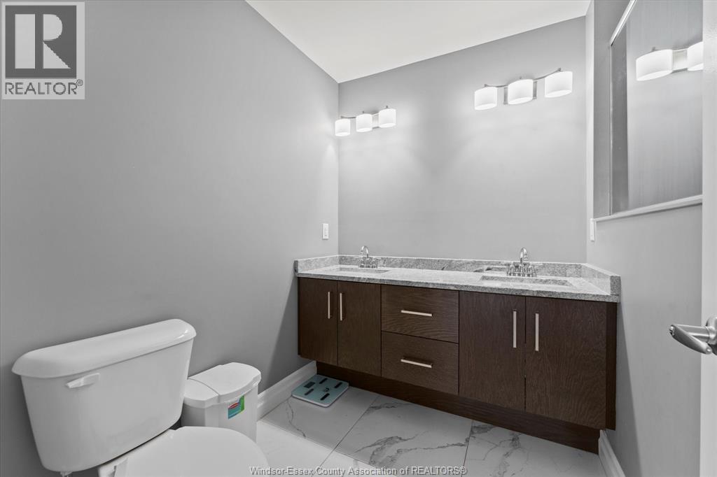 967 Westwood Drive, Lakeshore, ON