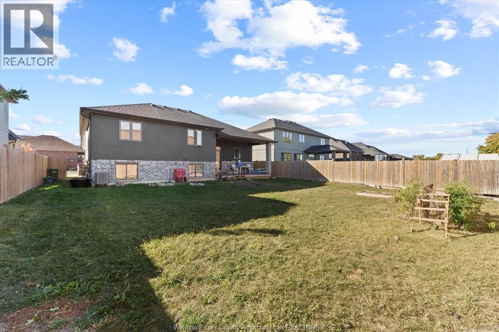 967 Westwood Drive, Lakeshore, ON