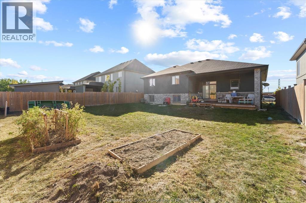 967 Westwood Drive, Lakeshore, ON