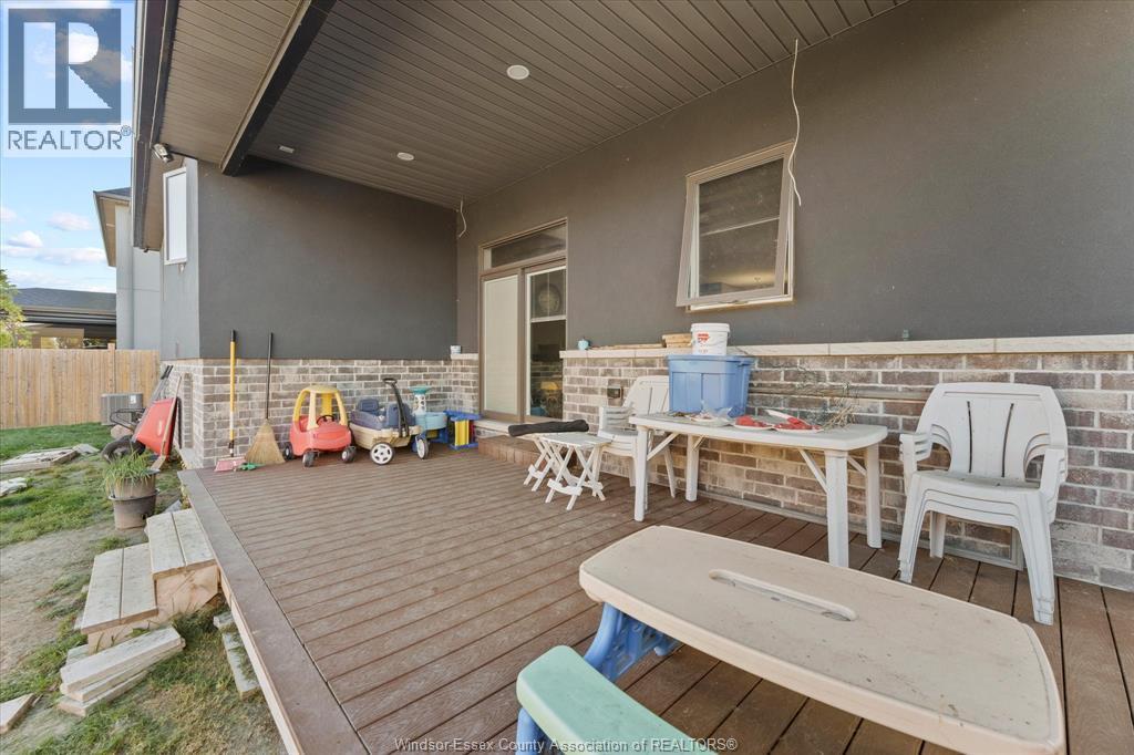 967 Westwood Drive, Lakeshore, ON