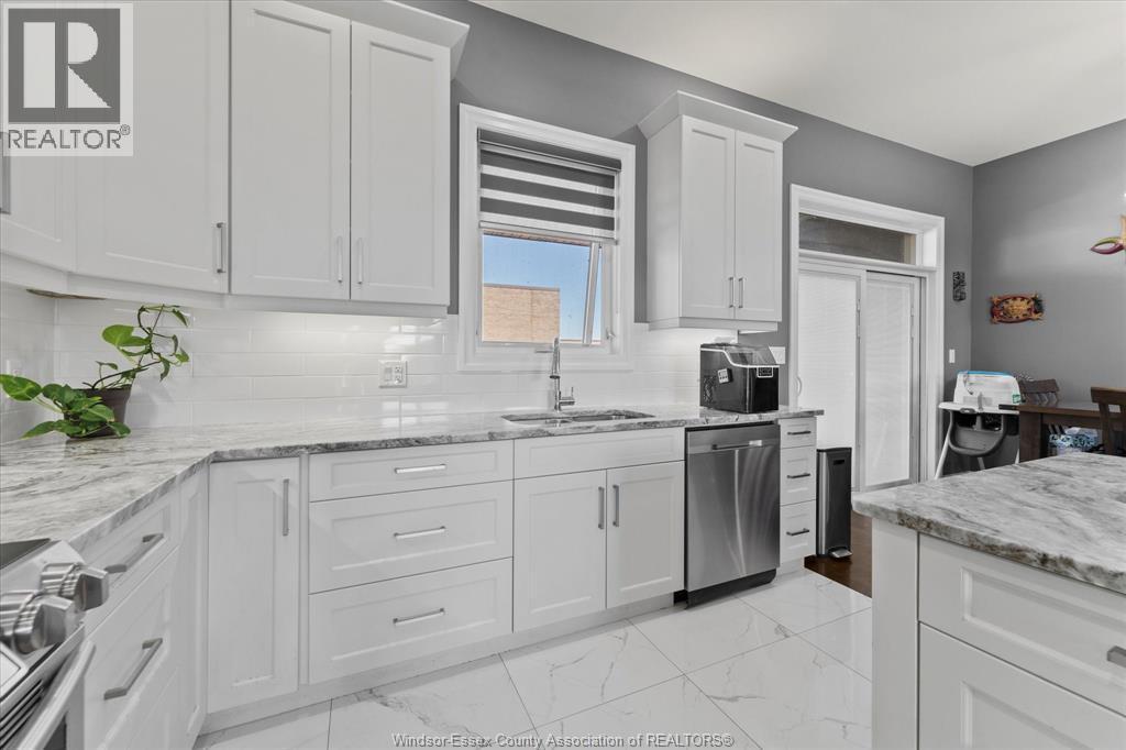 967 Westwood Drive, Lakeshore, ON