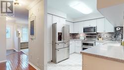 KITCHEN -