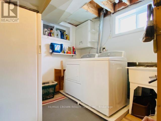64 Byng Avenue, Kapuskasing, ON - Indoor Photo Showing Laundry Room