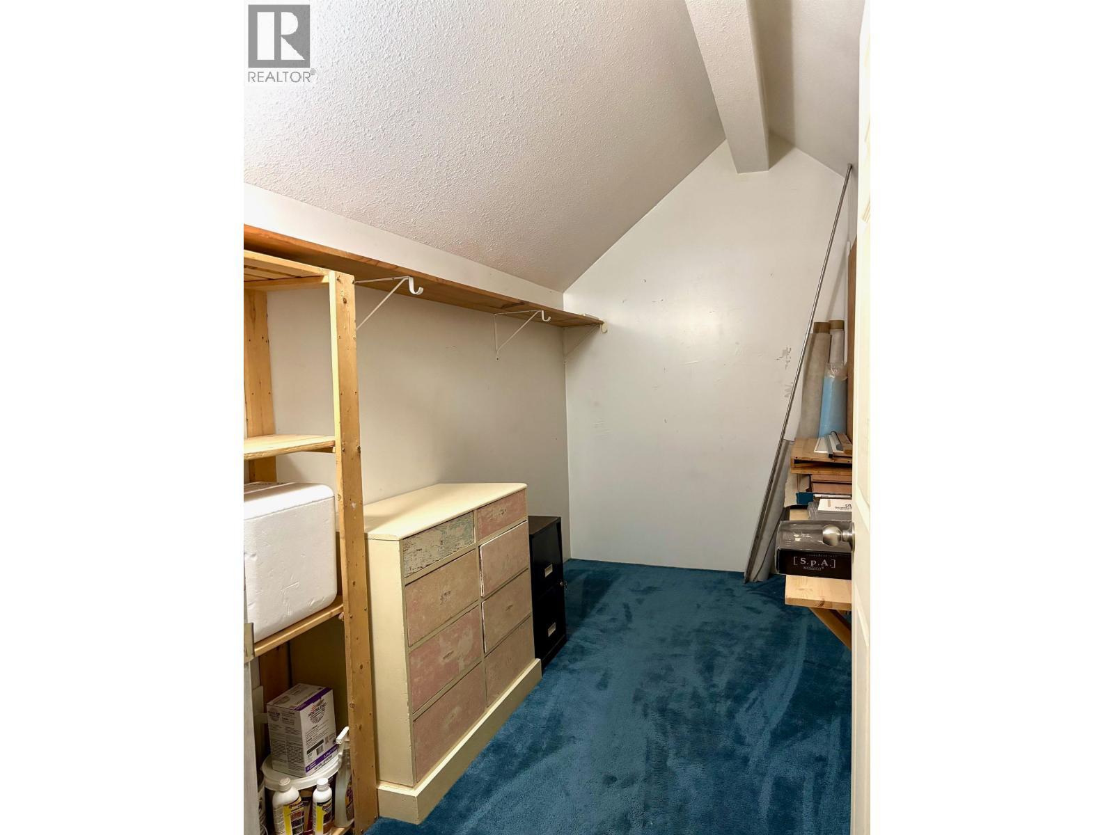 11 4832 Lazelle Avenue, Terrace, BC - Indoor