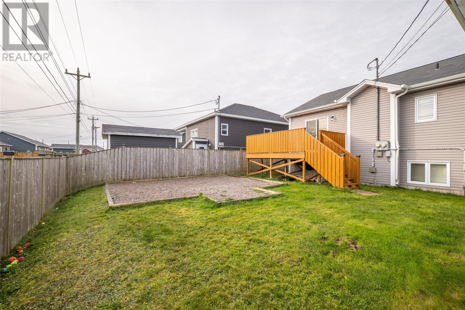 12 Bridgeport Street, Paradise, NL - Outdoor