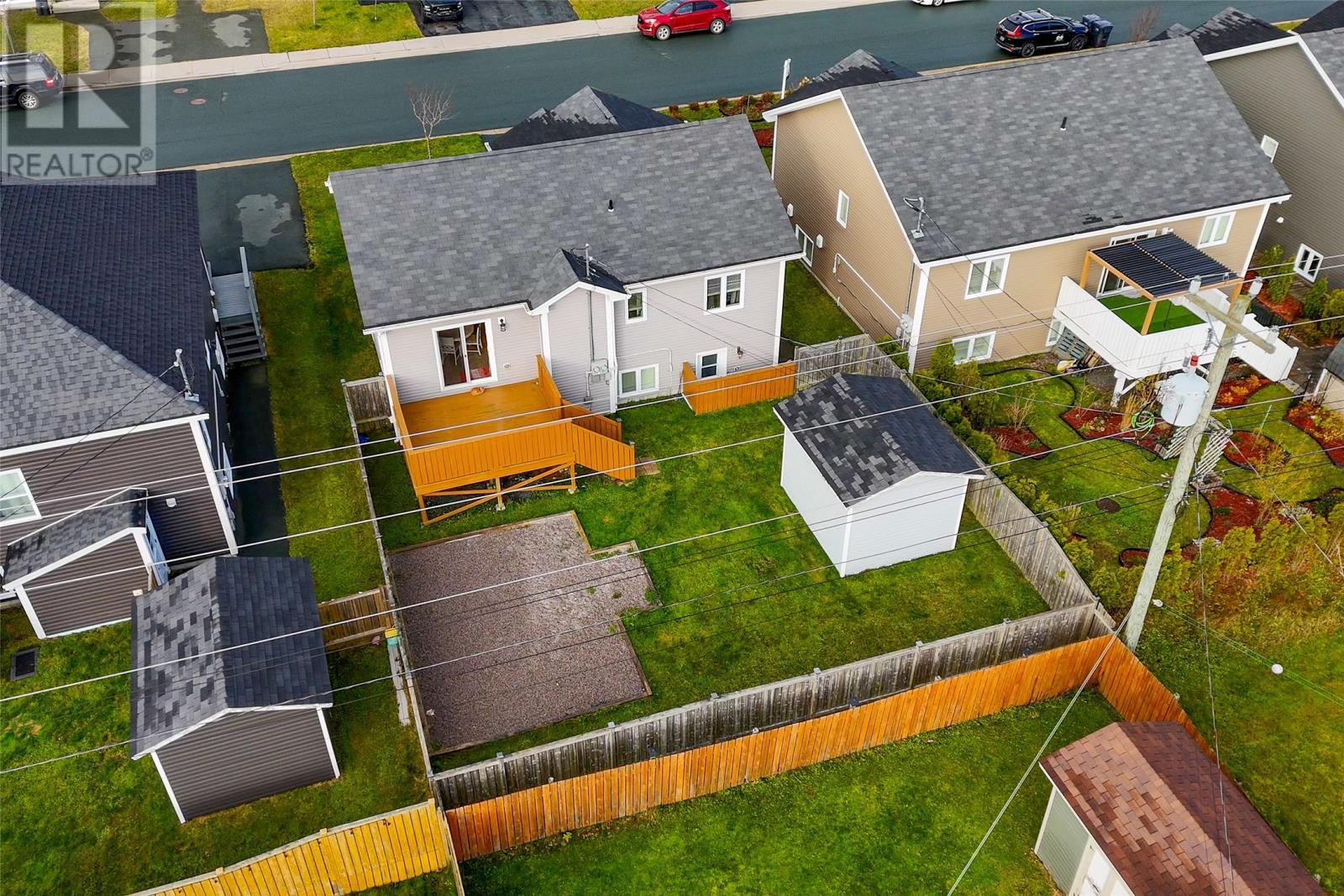 12 Bridgeport Street, Paradise, NL - Outdoor