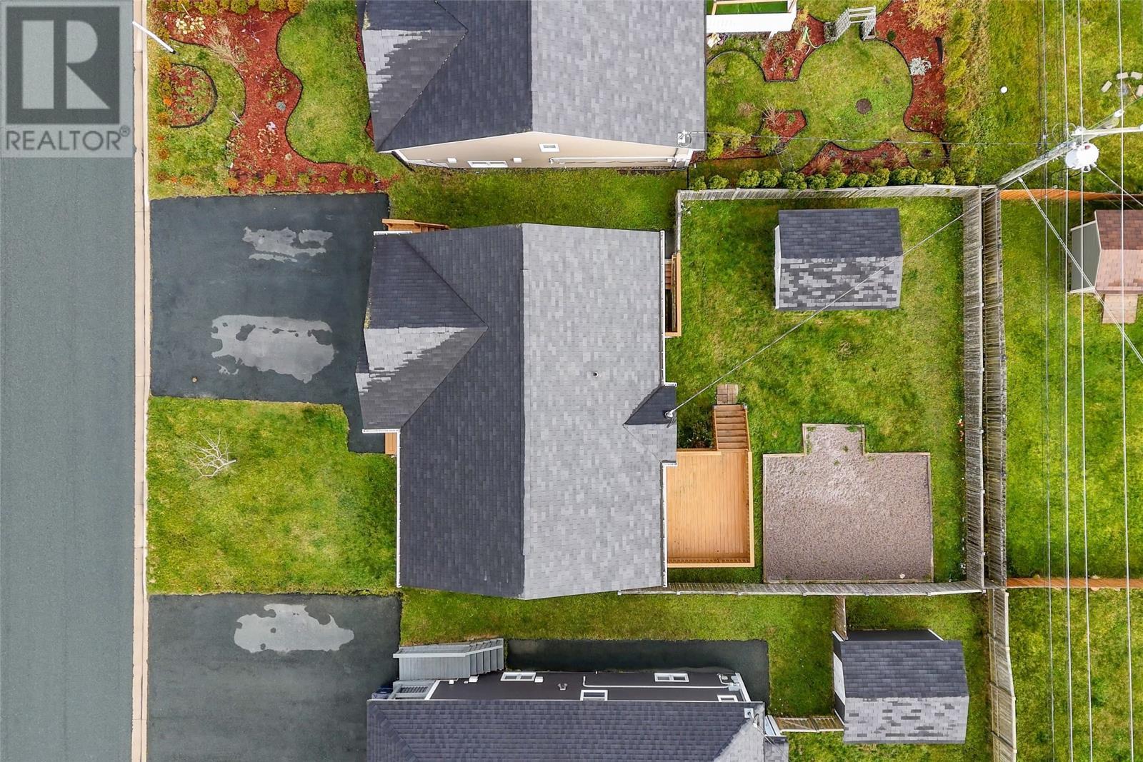 12 Bridgeport Street, Paradise, NL - Outdoor