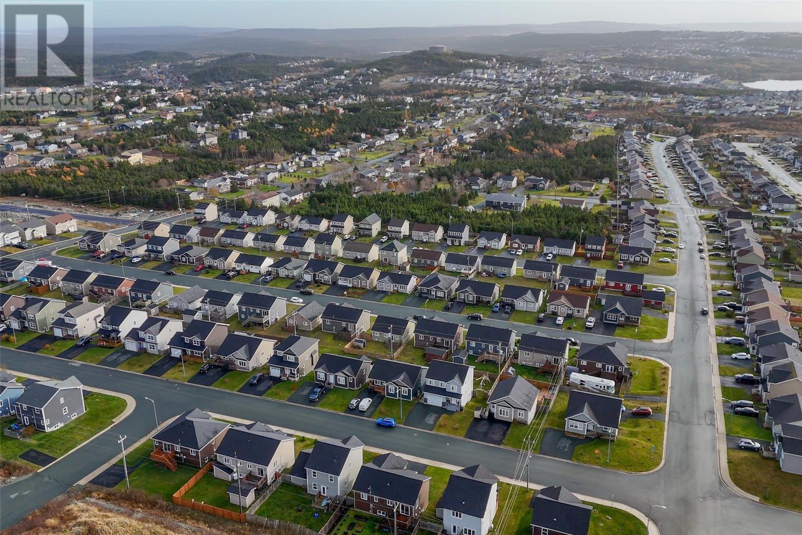 12 Bridgeport Street, Paradise, NL - Outdoor With View