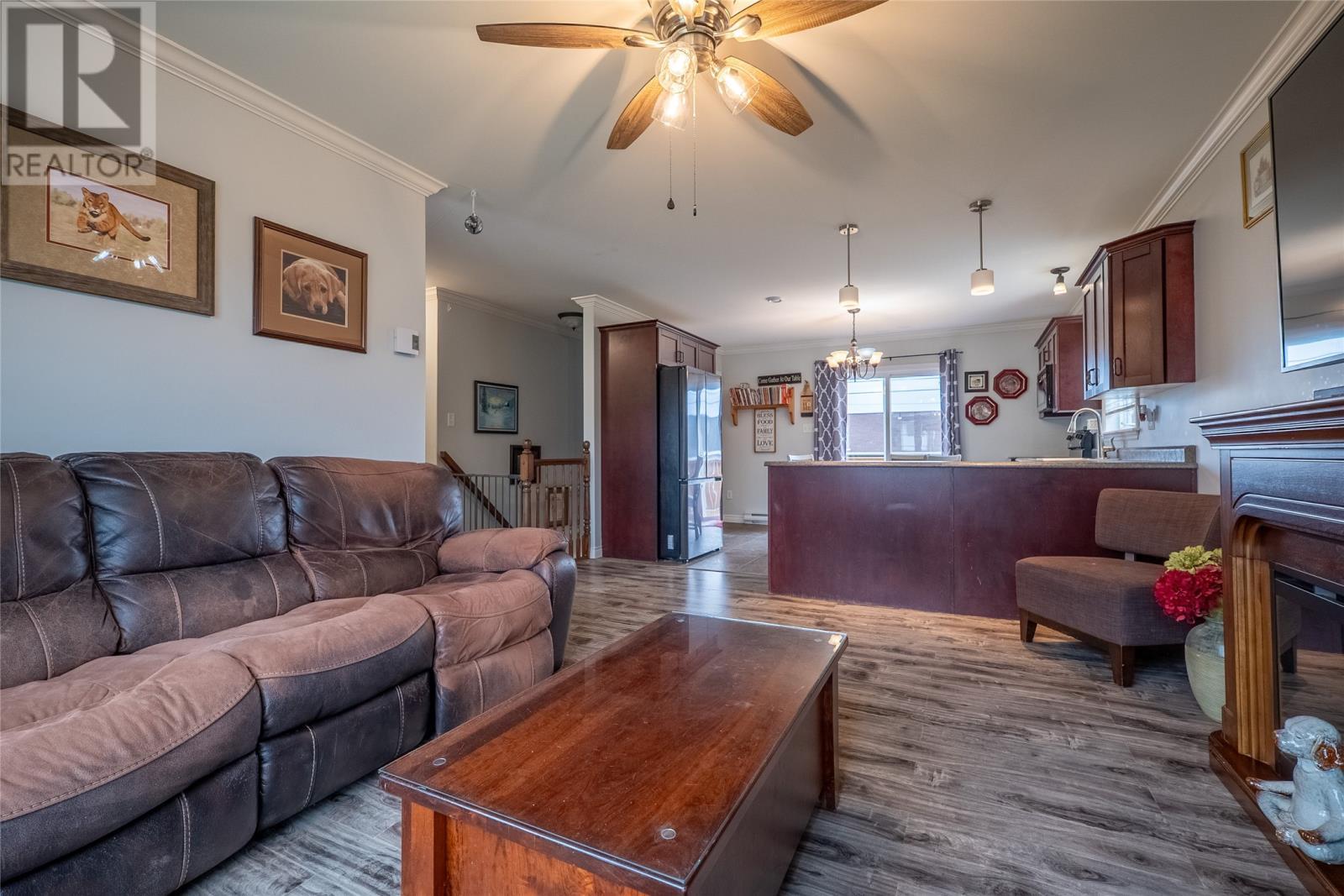 12 Bridgeport Street, Paradise, NL - Indoor Photo Showing Living Room