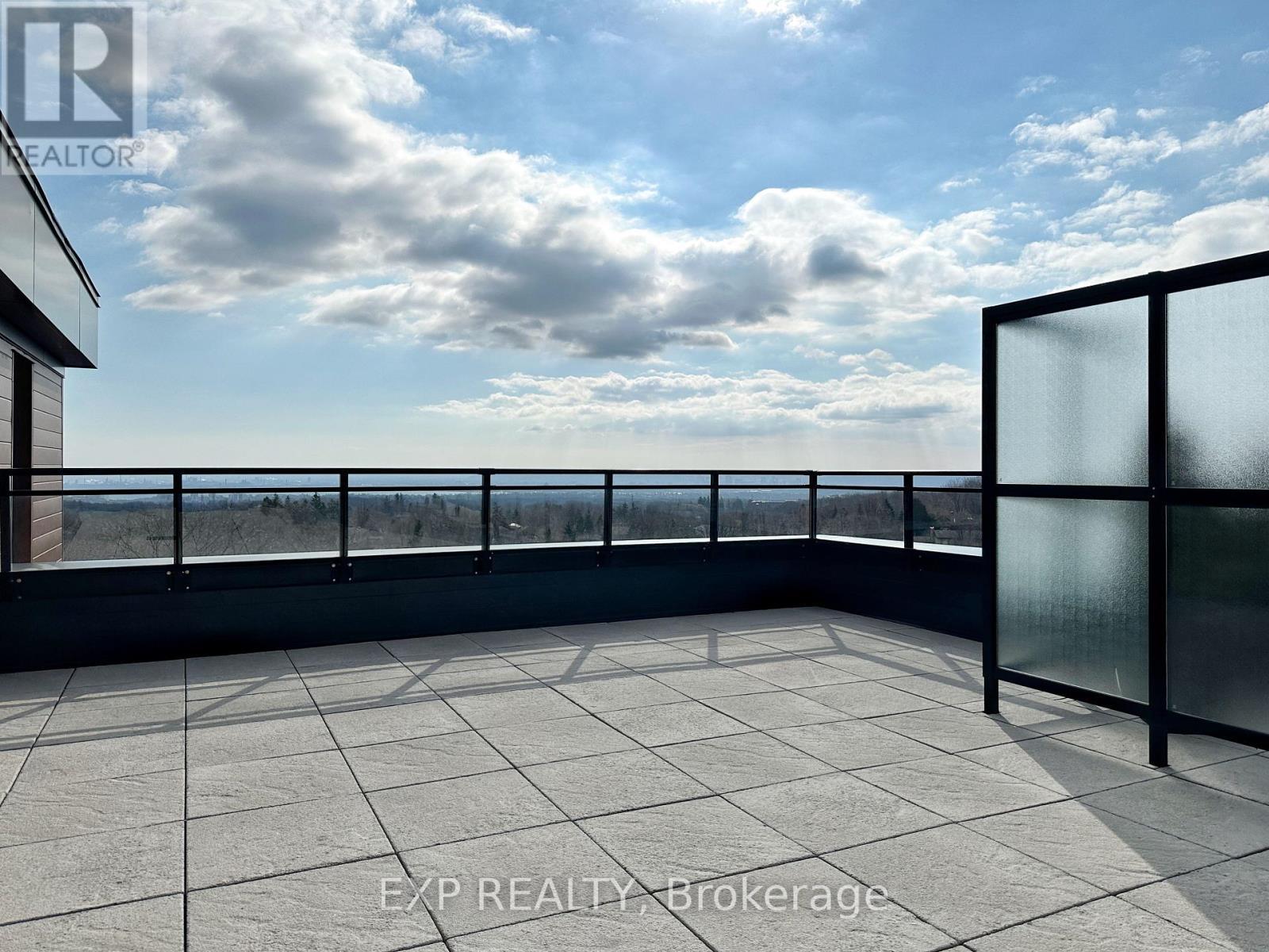 507 - 30 Hamilton Street S, Hamilton, ON - Outdoor