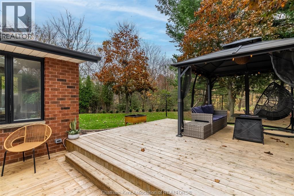 8 Kyle Drive, Ridgetown, ON - Outdoor With Deck Patio Veranda
