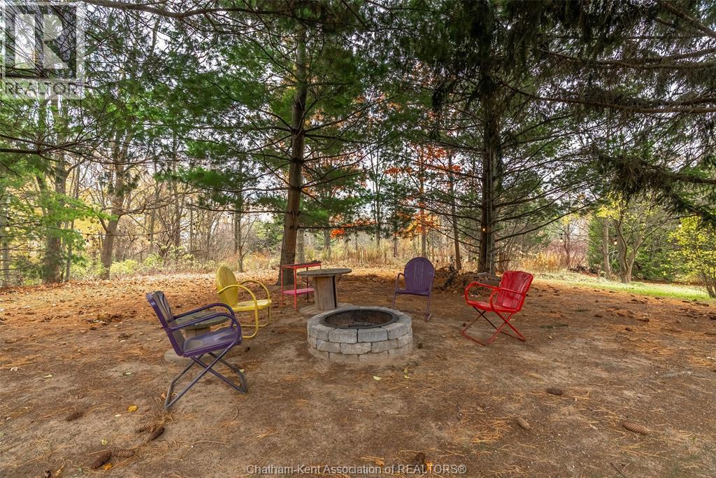 8 Kyle Drive, Ridgetown, ON - Outdoor