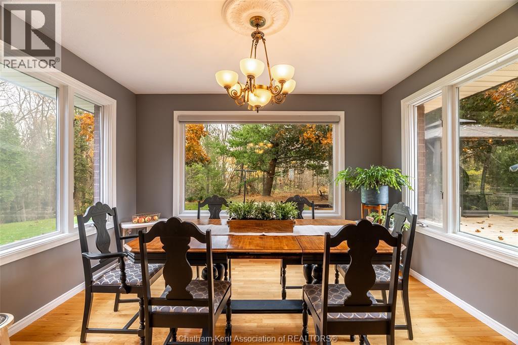 8 Kyle Drive, Ridgetown, ON - Indoor Photo Showing Dining Room
