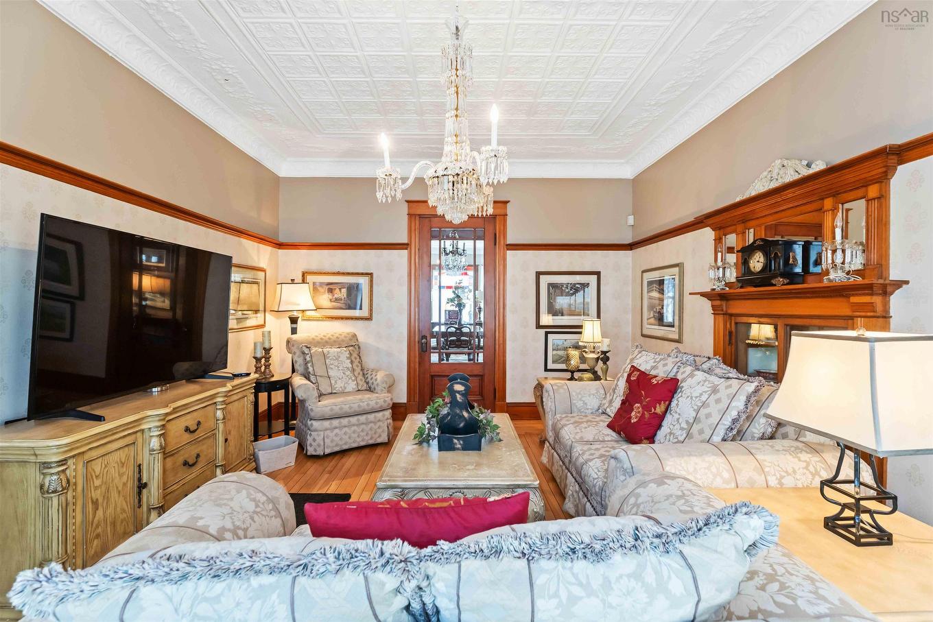 20 Victoria Avenue, Weymouth, NS