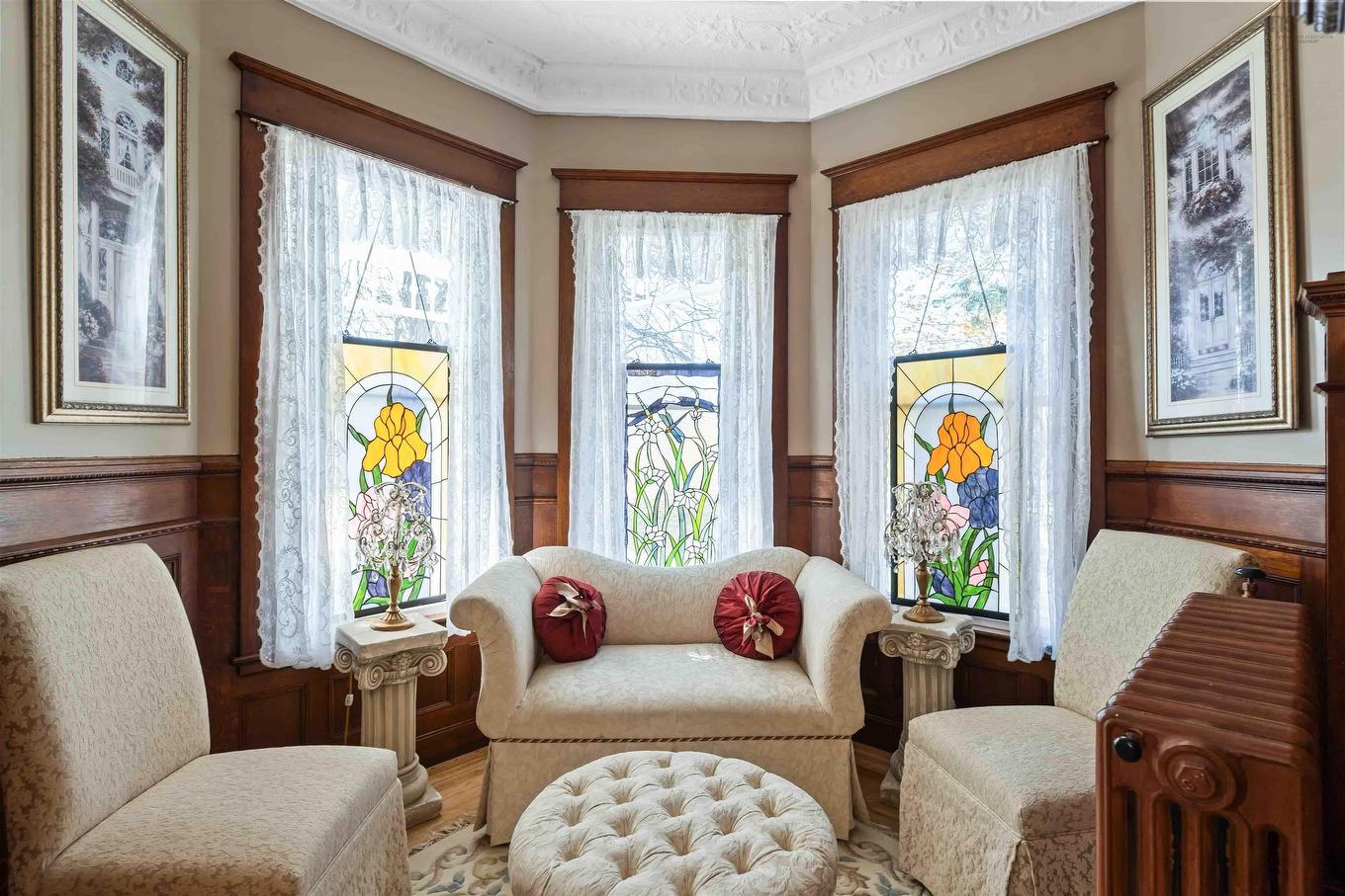 20 Victoria Avenue, Weymouth, NS