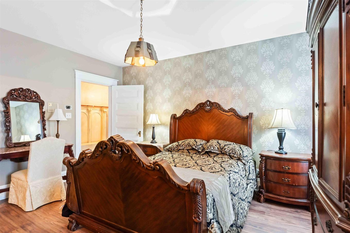 20 Victoria Avenue, Weymouth, NS