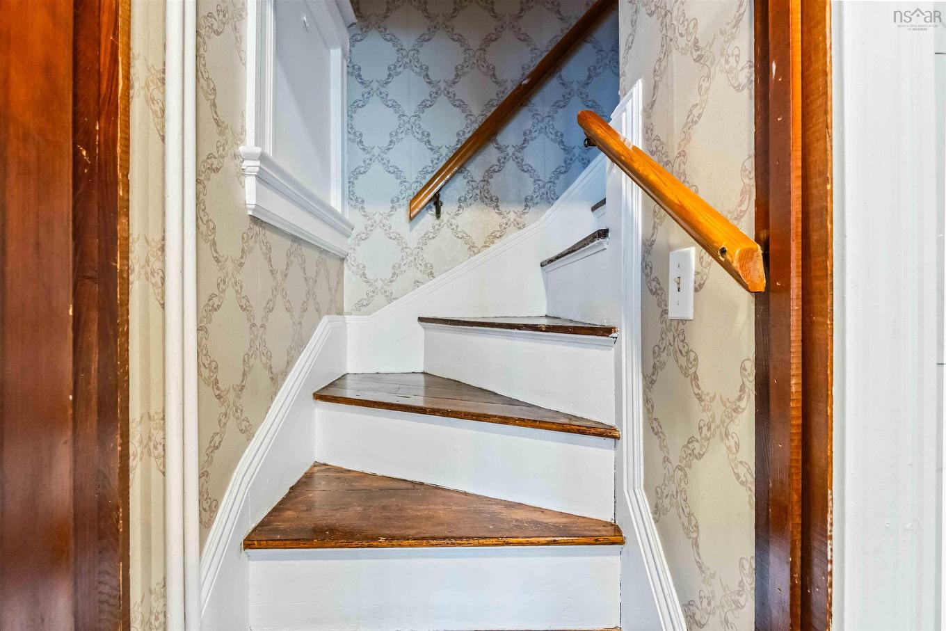 20 Victoria Avenue, Weymouth, NS