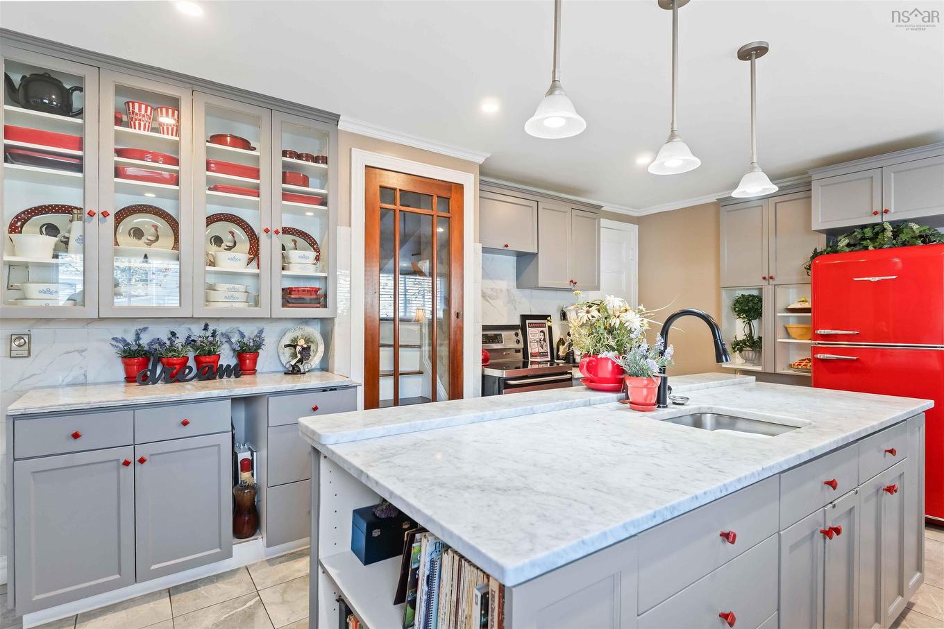 20 Victoria Avenue, Weymouth, NS