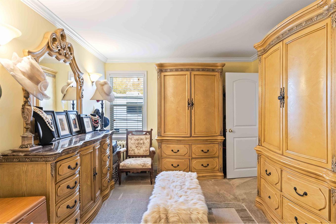 20 Victoria Avenue, Weymouth, NS