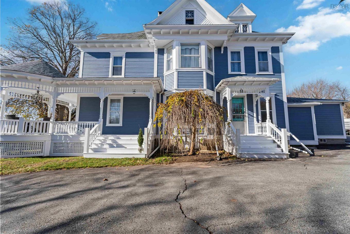 20 Victoria Avenue, Weymouth, NS