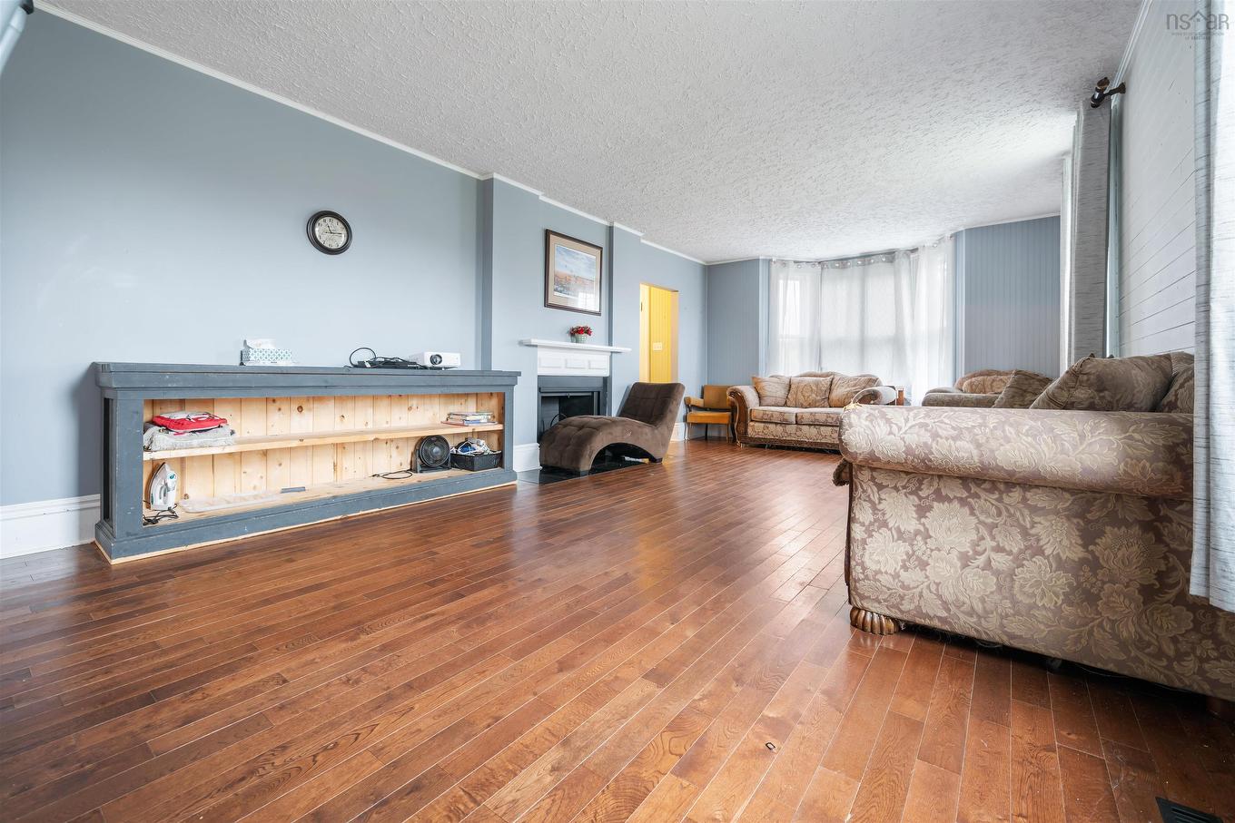 230 Victoria Street E, Amherst, NS