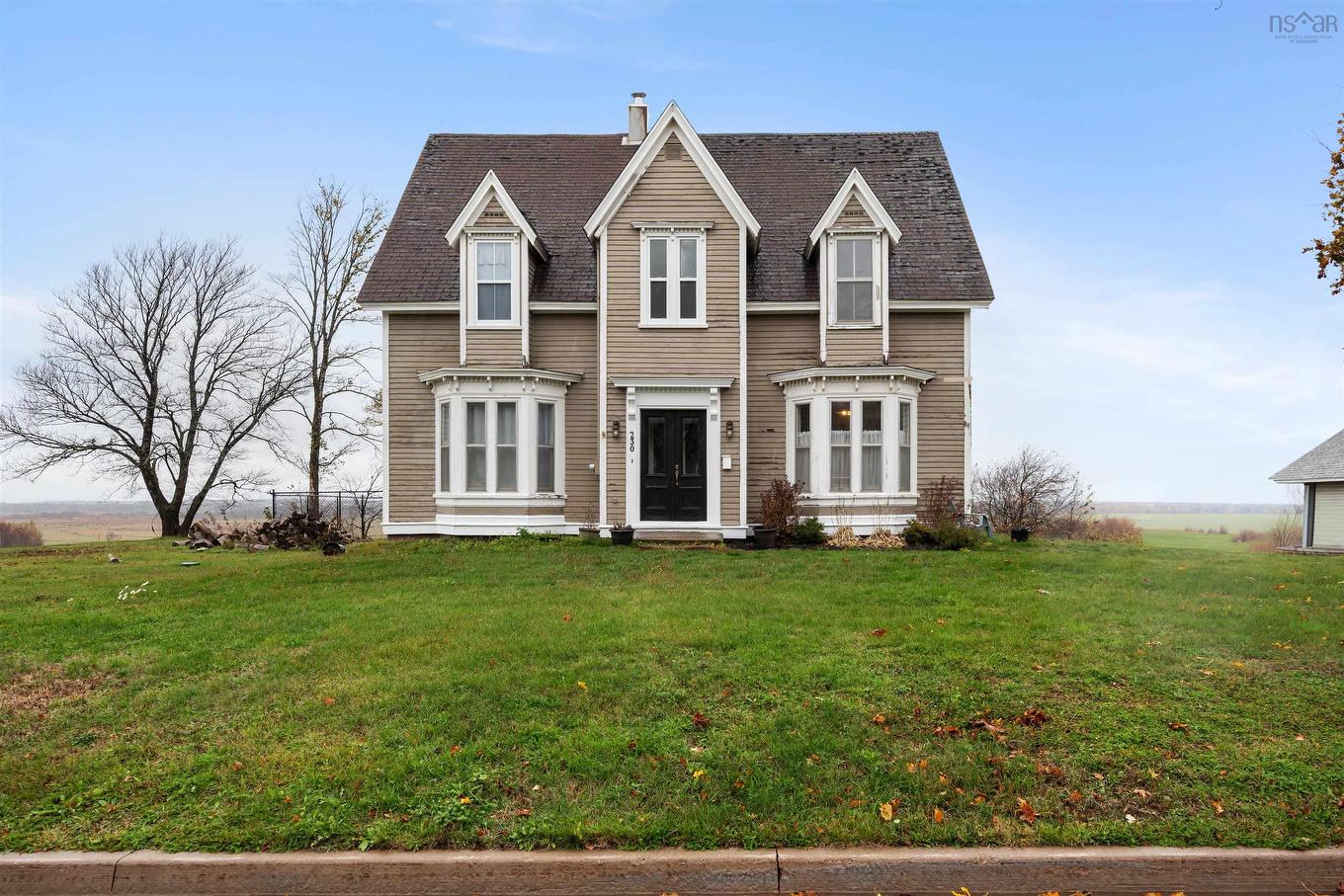 230 Victoria Street E, Amherst, NS