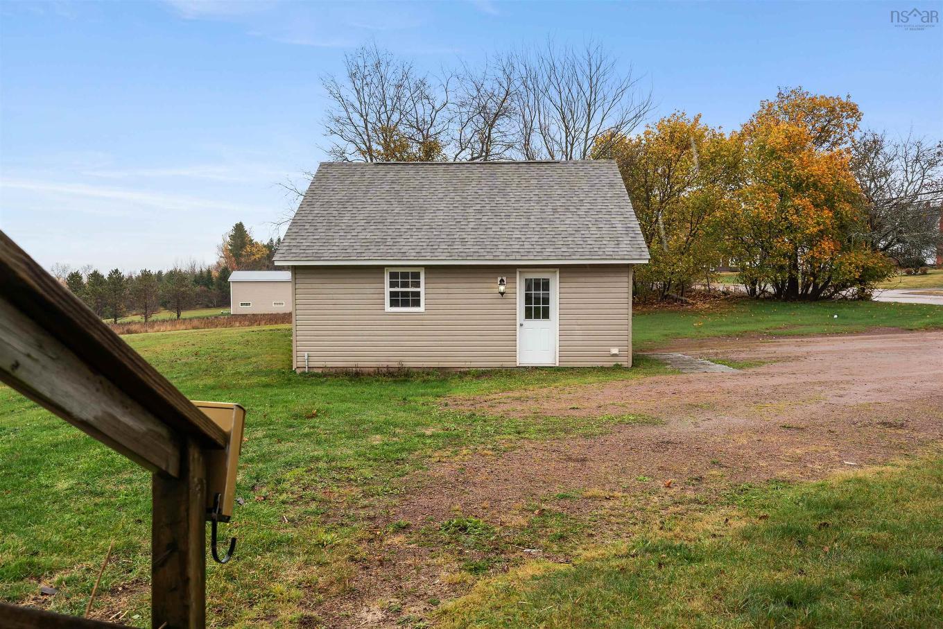 230 Victoria Street E, Amherst, NS