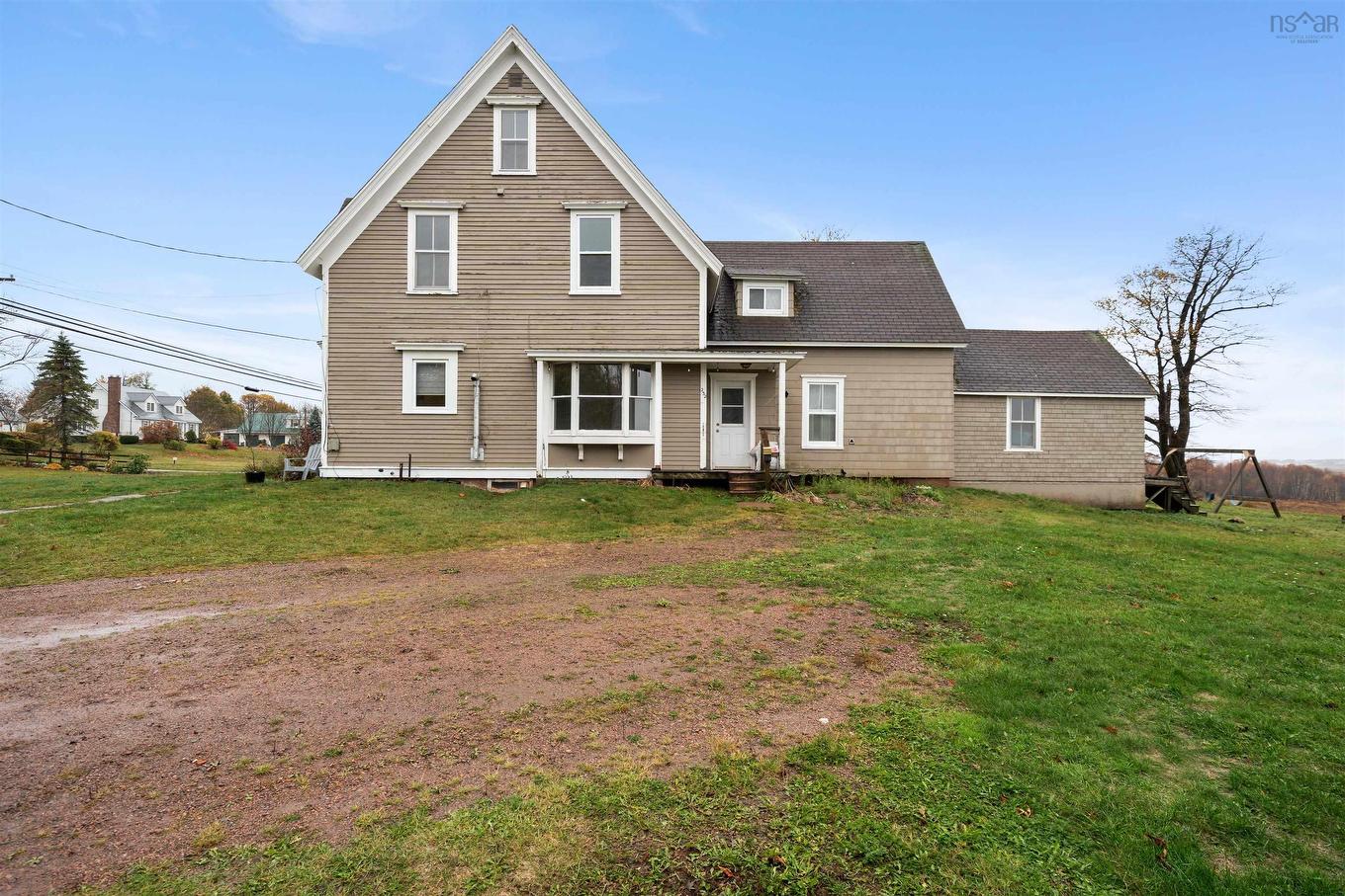 230 Victoria Street E, Amherst, NS