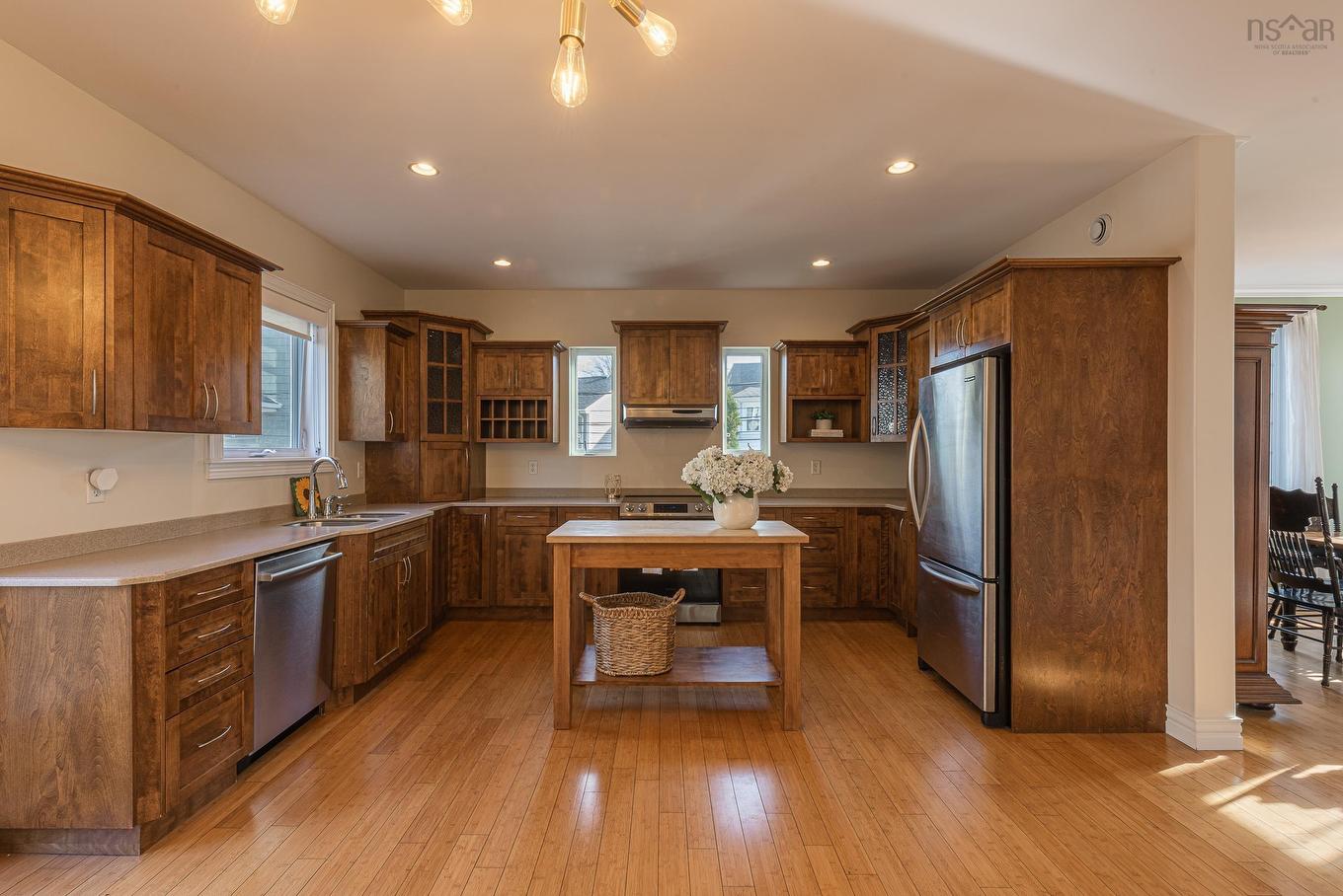 2077 Quinn Street, Halifax, NS