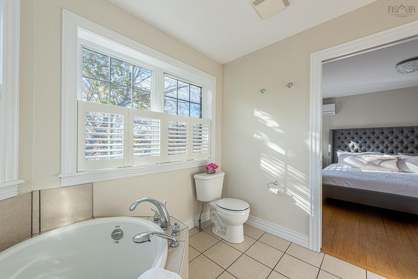 2077 Quinn Street, Halifax, NS