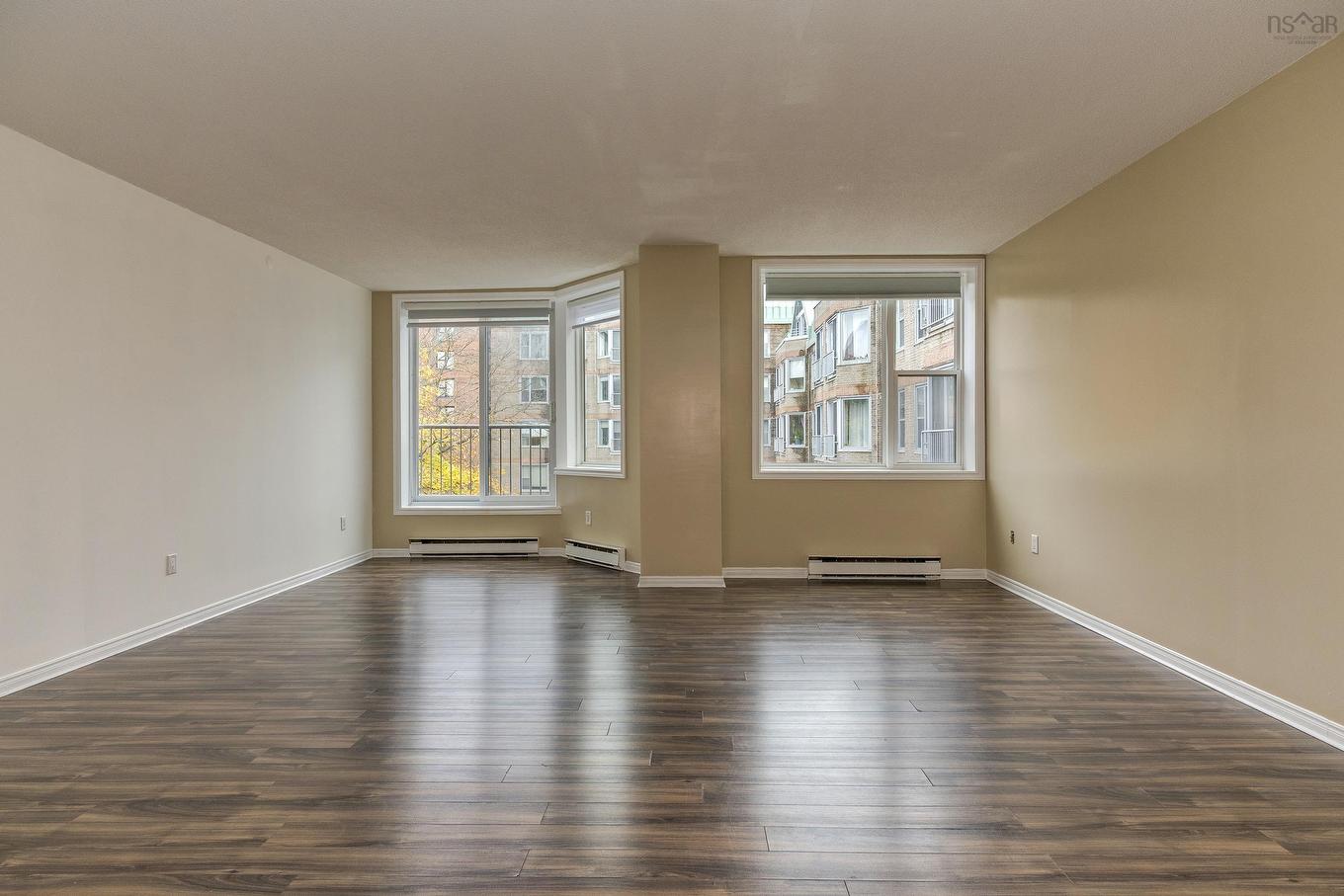 513 1326 Lower Water Street, Halifax, NS