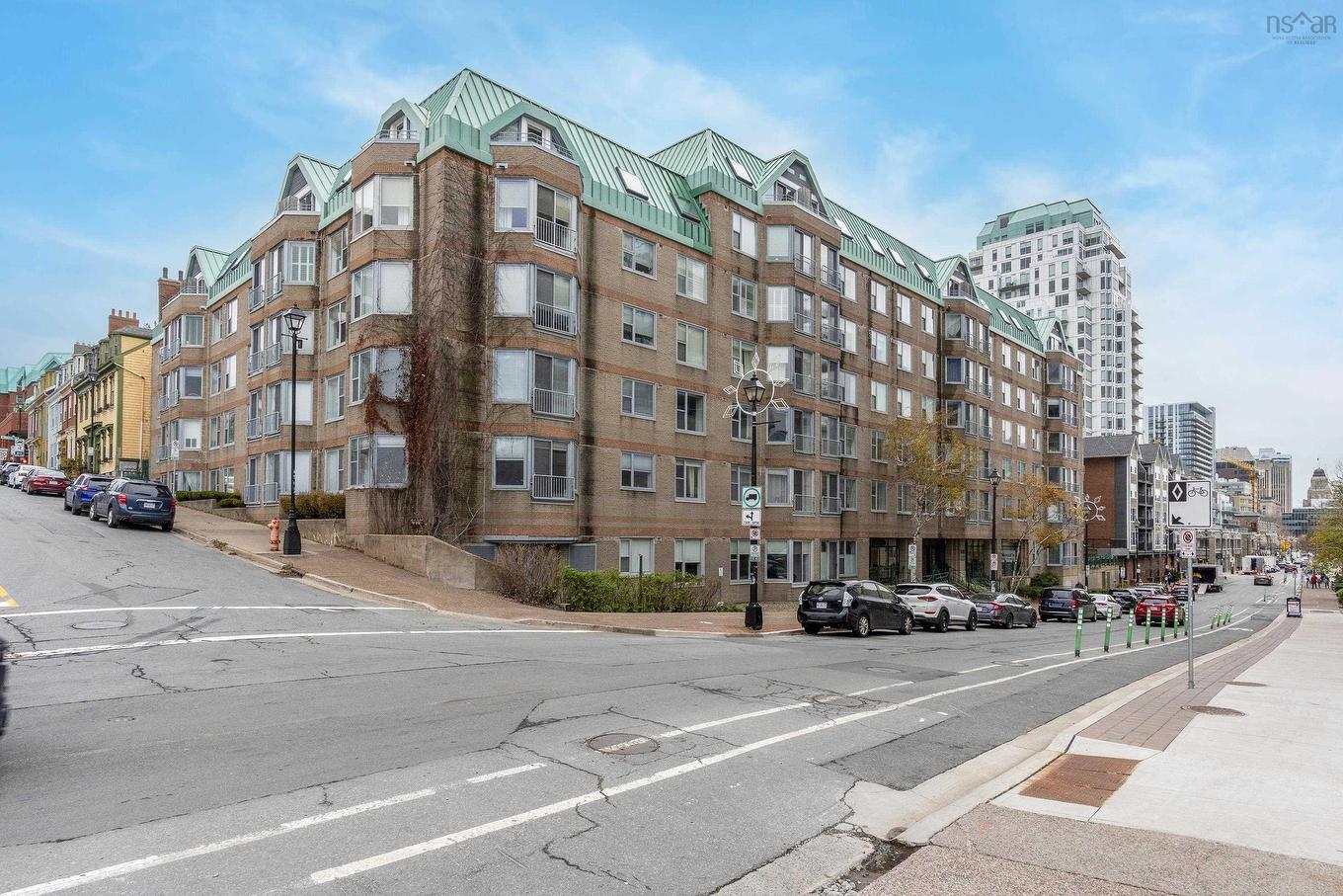 513 1326 Lower Water Street, Halifax, NS