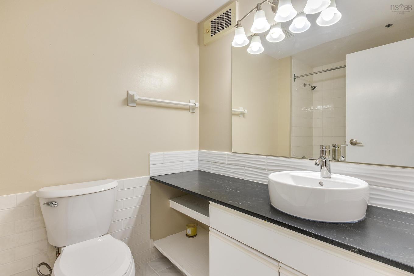 513 1326 Lower Water Street, Halifax, NS