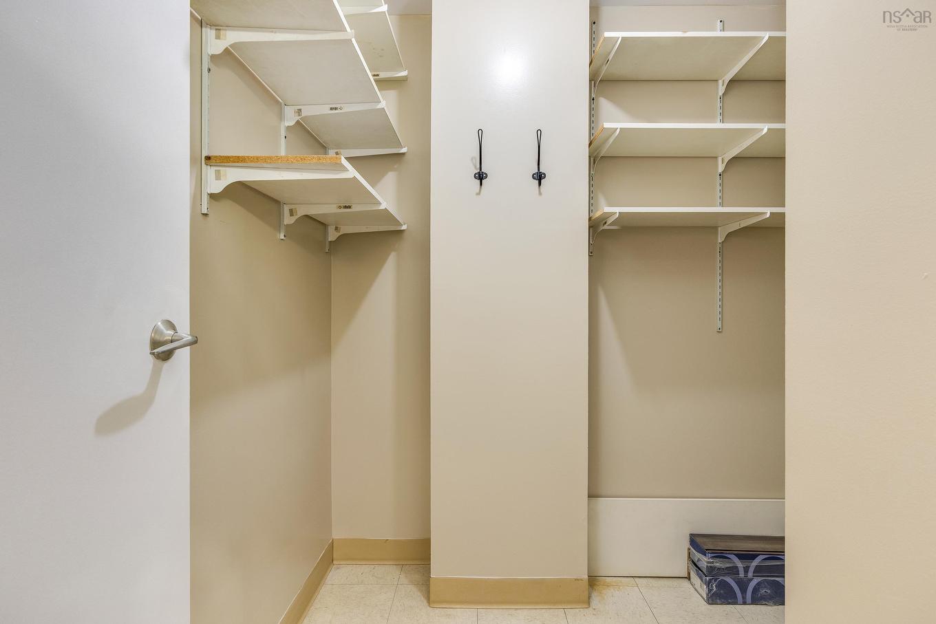 513 1326 Lower Water Street, Halifax, NS