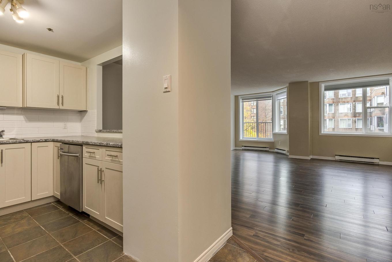 513 1326 Lower Water Street, Halifax, NS