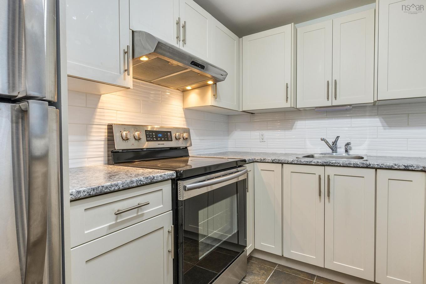 513 1326 Lower Water Street, Halifax, NS