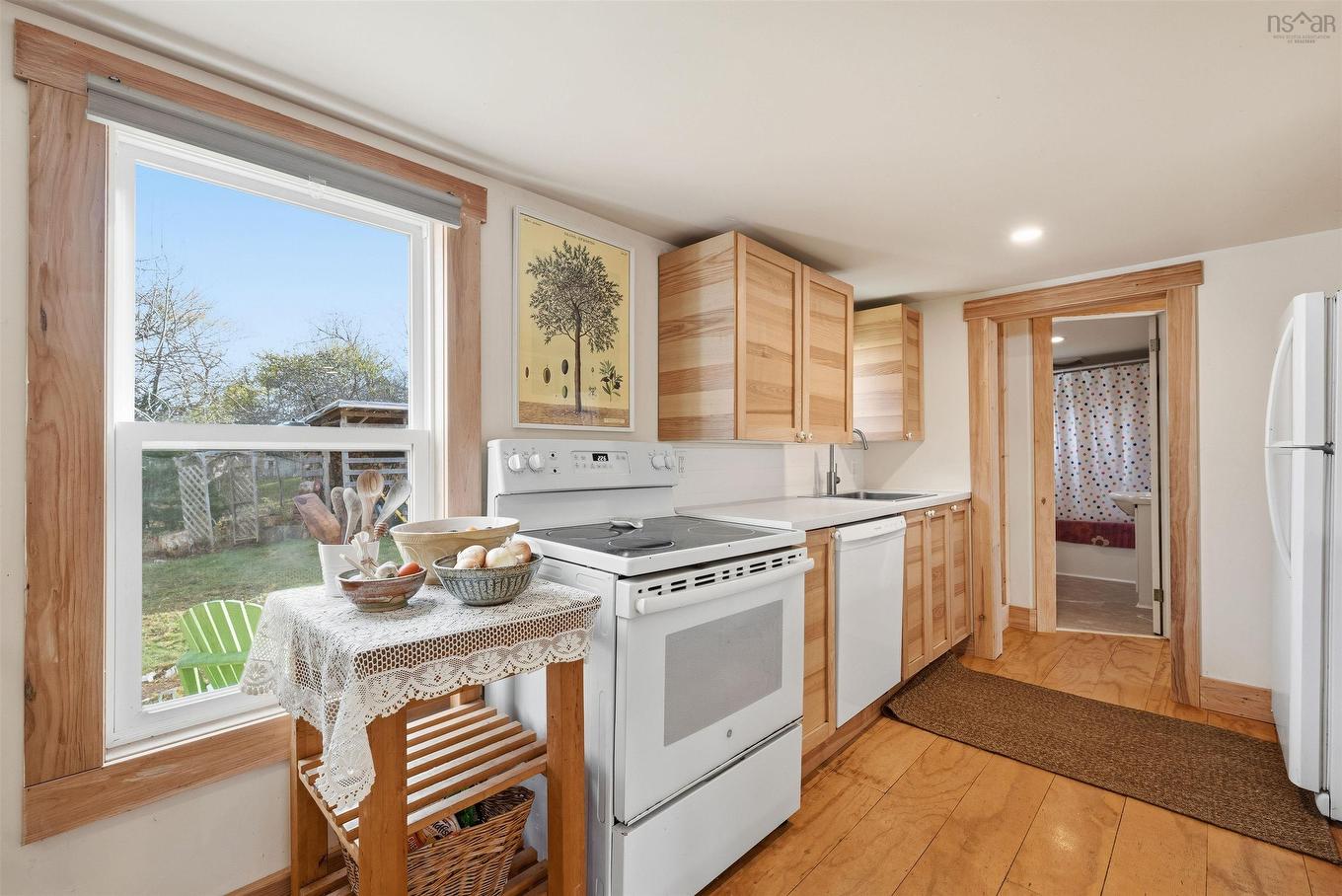 109 Spruce Street, Mahone Bay, NS